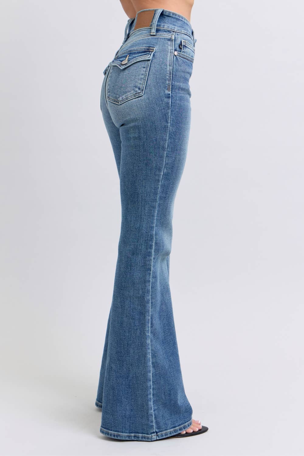 High Waisted Flare with Buttoned Black Flack Pockets