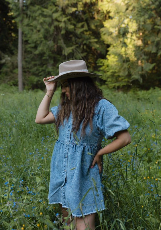 About Buck & Bloom Boutique