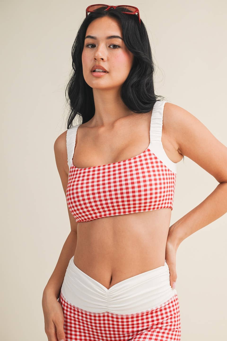 Gingham Print Scrunched Strap Sports Bra