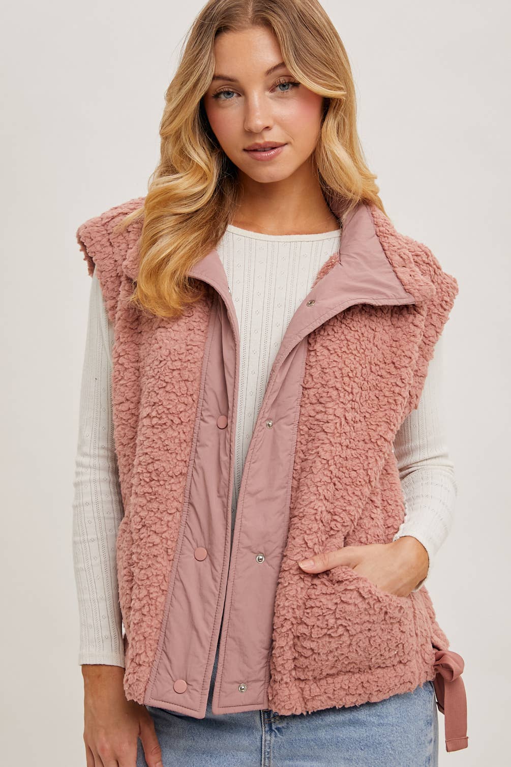 BUTTON DOWN MOCK NECK FLEECE SHERPA VEST