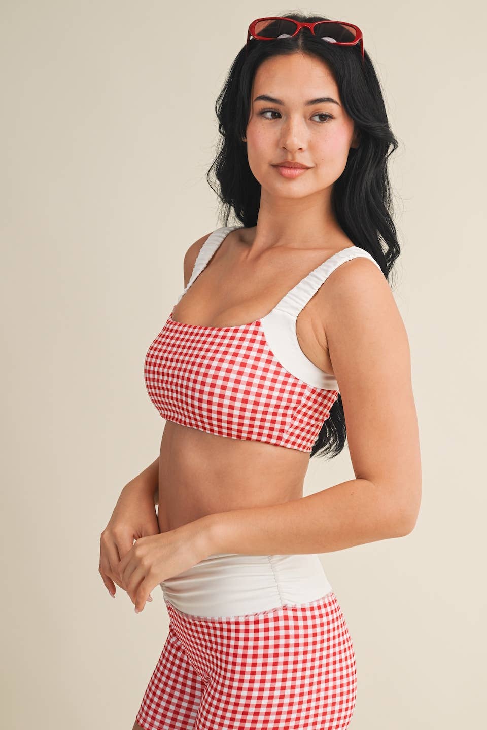 Gingham Print Scrunched Strap Sports Bra
