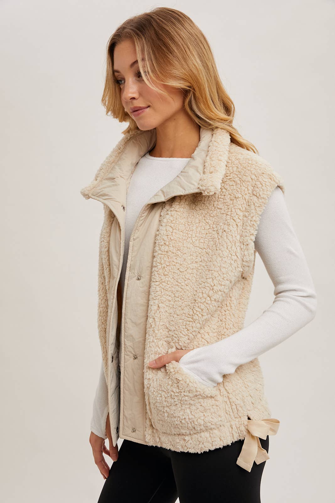 BUTTON DOWN MOCK NECK FLEECE SHERPA VEST