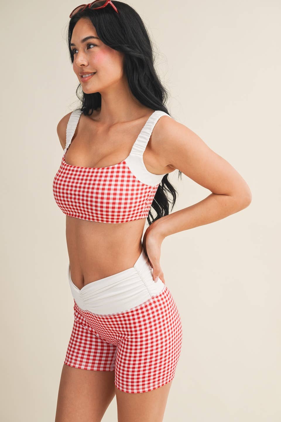 Gingham Print Scrunched Strap Sports Bra