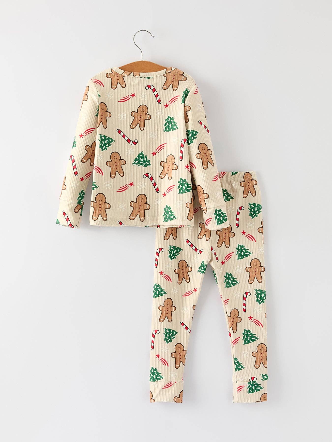 Gingerbread Christmas Girls Pajamas: Sweet Holiday Vibes