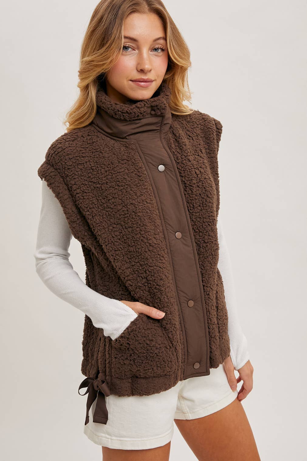 BUTTON DOWN MOCK NECK FLEECE SHERPA VEST