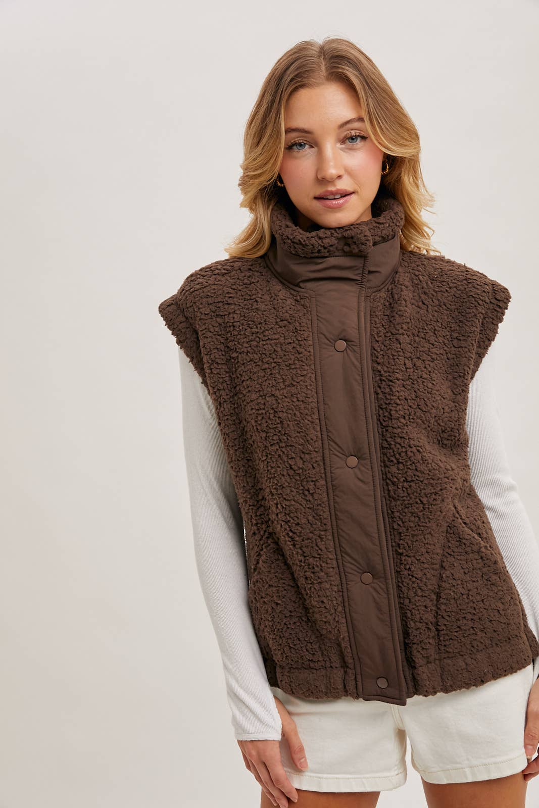 BUTTON DOWN MOCK NECK FLEECE SHERPA VEST
